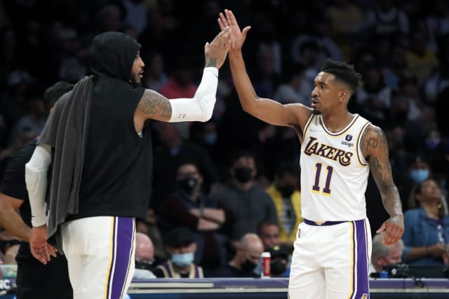 LeBron has 33 points, Lakers beat Pistons in calm rematch