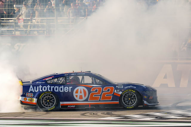 Joey Logano Atlanta Wn Elte : r/NASCARCollectors Joey Logano Atlanta Wn Elte : r/NASCARCollectors