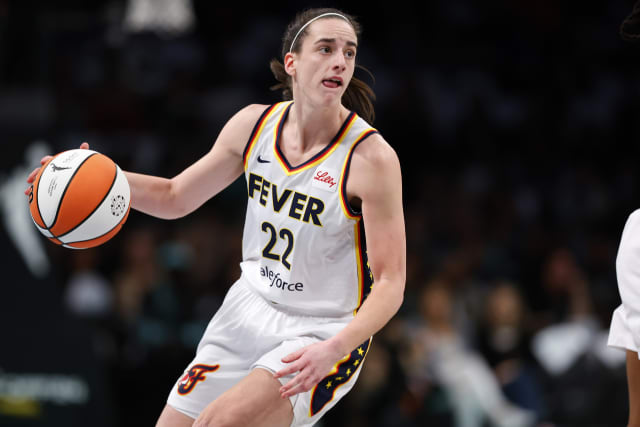 Caitlin Clark adjusting to playing in the WNBA, finishes first week on a  high note