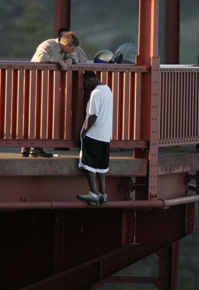 This man wanted to jump off the Golden Gate Bridge in 2005. Now he and the officer who saved him help others in crisis