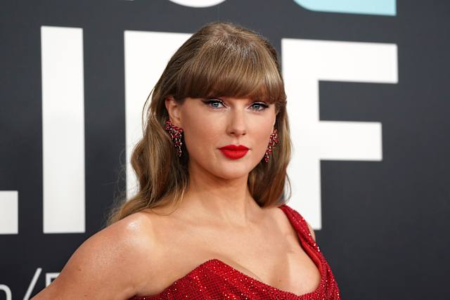 Taylor_Swift