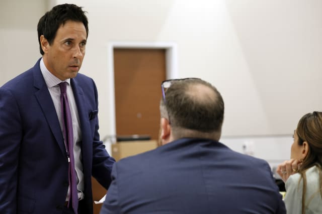 Witnesses to Parkland massacre describe their confusion in pinpointing ...