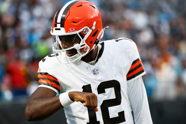 Browns coach Kevin Stefanski won't commit to Shedeur Sanders' role next week after strong debut