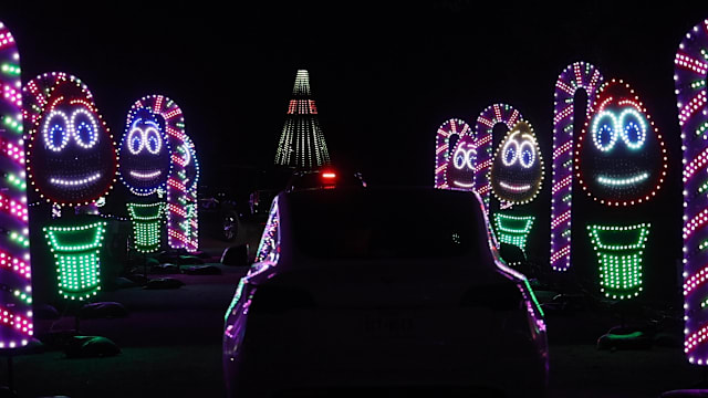 Drive through a mile of dancing Christmas lights at 'Lights Alive