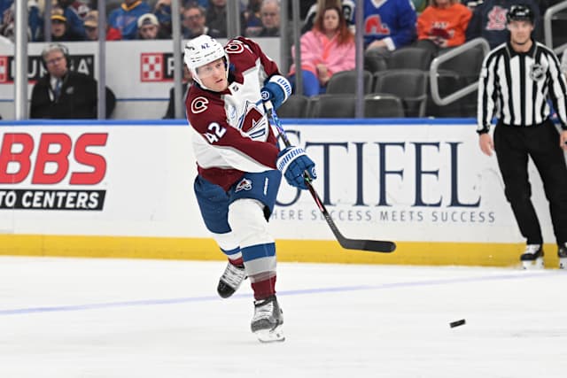 Avalanche clinch top spot in Western Conference and shift focus to