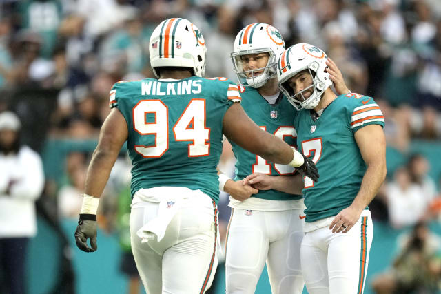 Christian Wilkins Dolphins Jersey kids hats hot sale