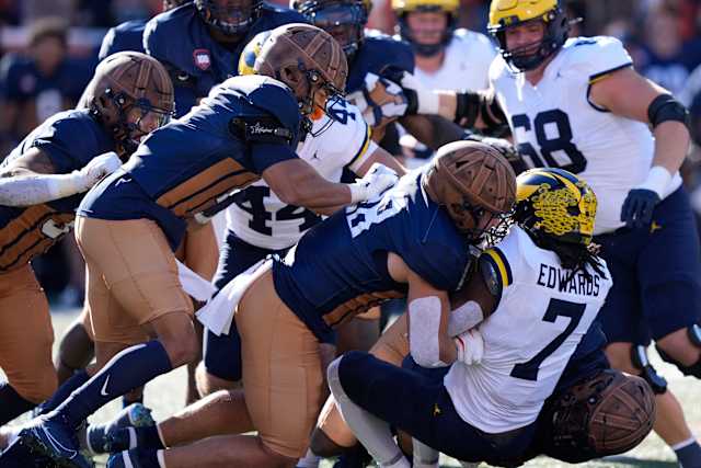 Minnesota Golden Gophers Football Vs Illinois Fighting Illini Football Match Player Stats: Key Performances Revealed