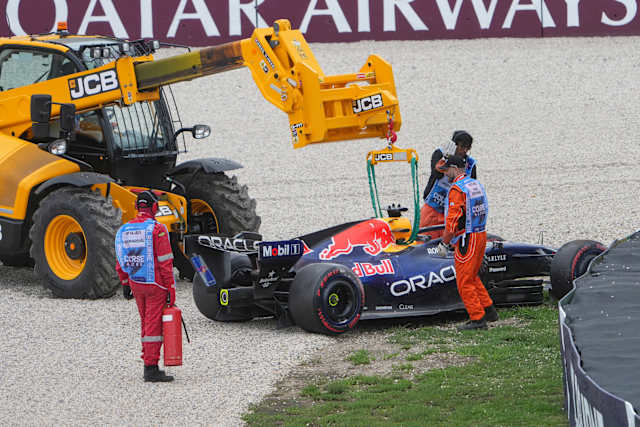 Verstappen sees 'a jungle' in F1 but still hopes for 'simple solutions'