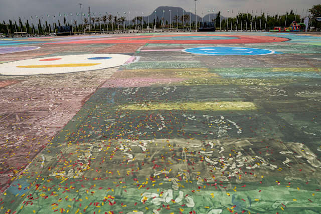 Nigerian teenager sets world painting record with canvas that's