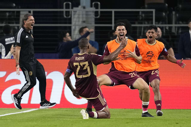 Canada beats Venezuela in extra round of penalty kicks, reaches