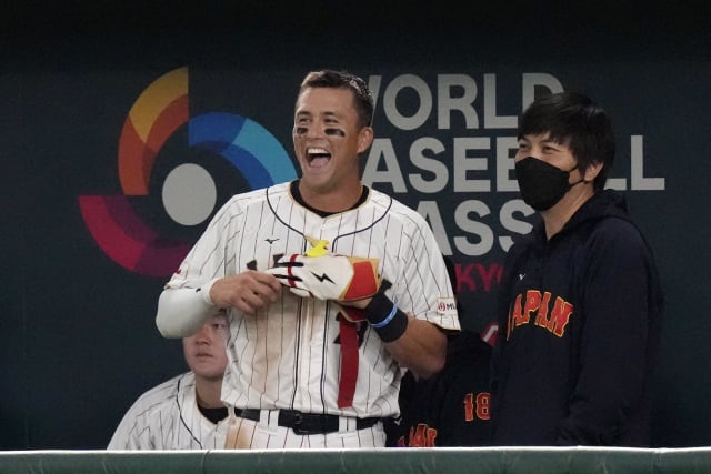 【直筆サイン】Lars Nootbaar（ヌートバー）2023 WBC 日本代表 Lars Nootbaar 2023 Japan WBC Champs Signed 8x10 photo (2