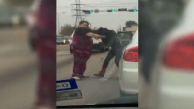 Video of two women fighting in Houston street goes viral