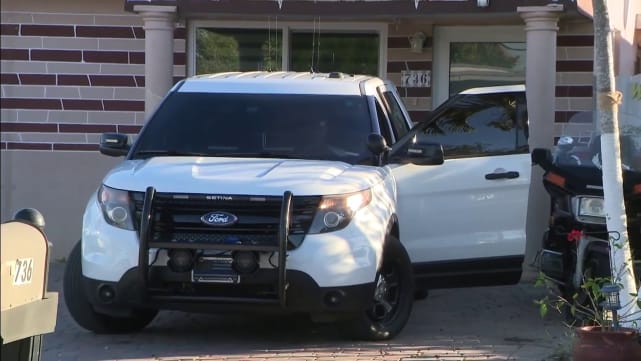 Vehicle of man arrested for impersonating a police officer.