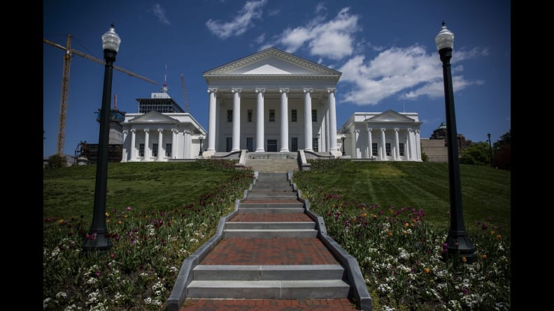 New laws going into effect in 2022