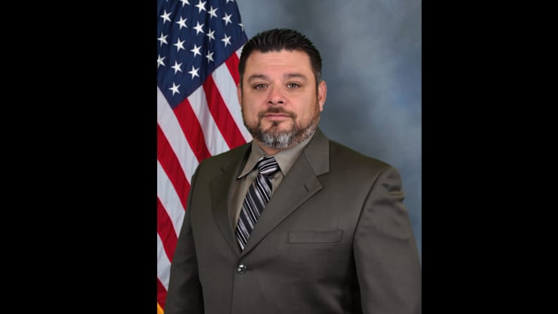 Pedro “Pete” Mejia Jr., Pasadena Police Department police detective and military veteran, died Saturday after a difficult battle with COVID-19.