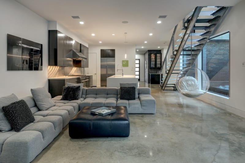PHOTOS: $1.5M River Oaks-area property screams ‘high-end bachelor pad’