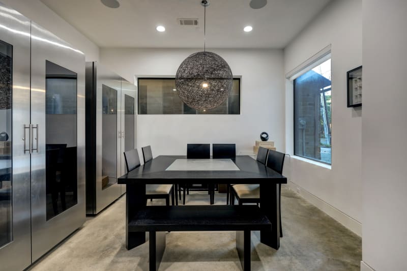 PHOTOS: $1.5M River Oaks-area property screams ‘high-end bachelor pad’