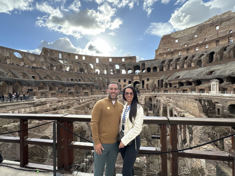 kprc 2′s bill barajas pops the question to fiancée carla salinas in italy