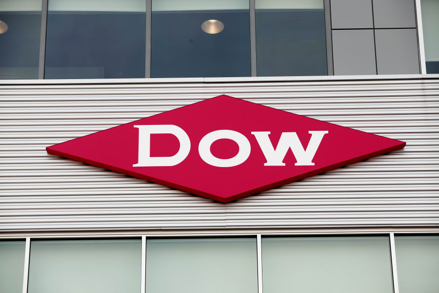 MIDLAND, MI - DECEMBER 10:  The Dow Chemical logo is shown on a building in downtown Midland, home of the Dow Chemical Company corporate headquarters, December 10th, 2015 in Midland, Michigan. Recent news reports have indicated a possible merger between Dow and DuPont. (Photo by Bill Pugliano/Getty Images)