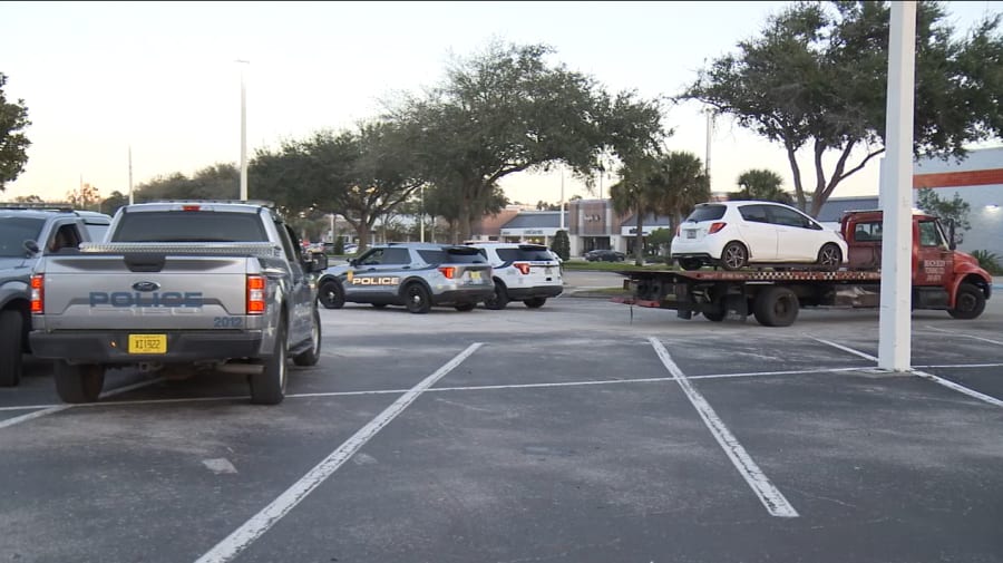 2 men arrested after stealing from multiple stores in Jacksonville Beach 2 men arrested after stealing from multiple stores in Jacksonville Beach