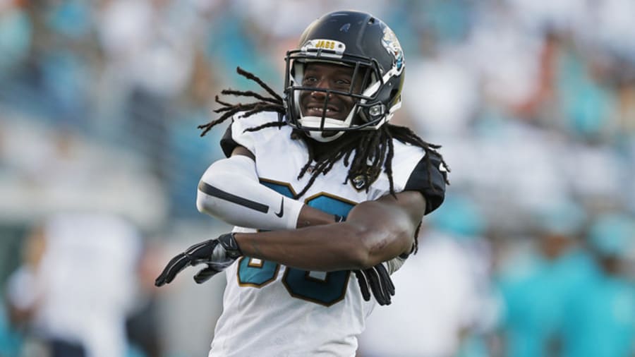 Jacksonville Jaguars free safety Sergio Brown (celebrates a sack on Miami Dolphins quarterback Ryan Tannehill on Sept. 20, 2015. (AP photo by Stephen B. Morton)