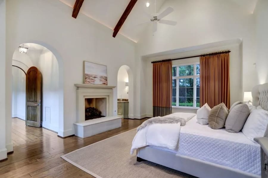 11320 Green Vale Drive
Houston, TX 77024