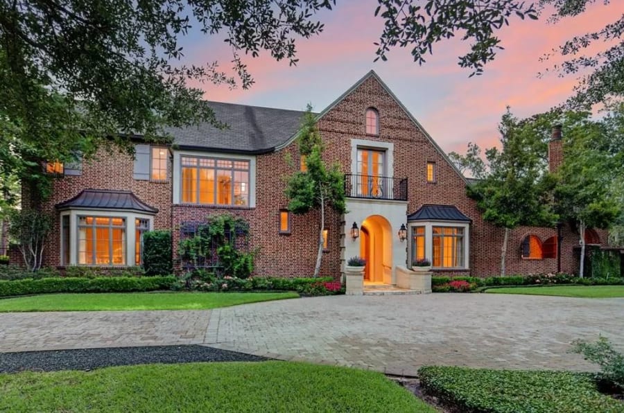 11320 Green Vale Drive
Houston, TX 77024
