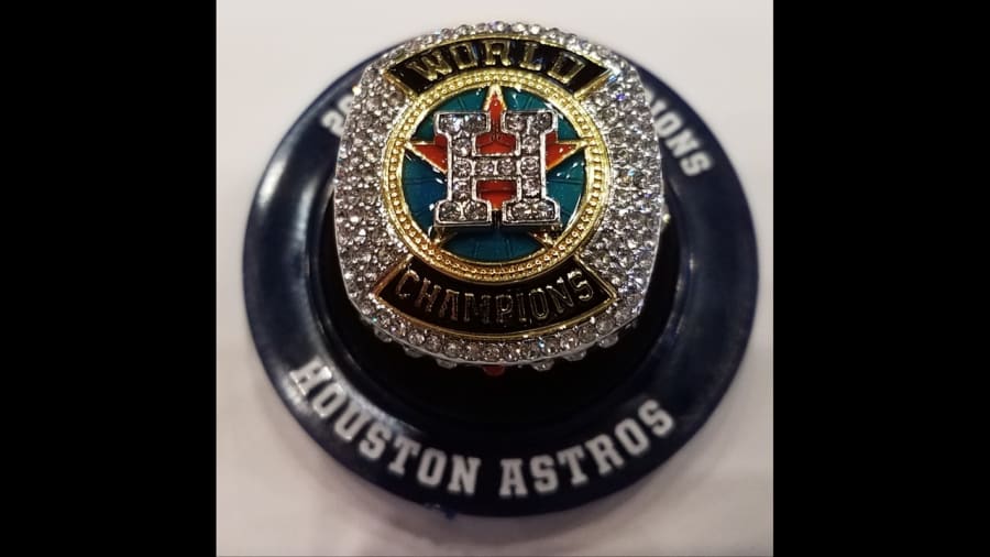 How Astros' World Series replica rings became hottest ticket in town