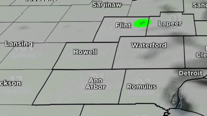 Special weather alert as fog makes for difficult overnight travel in Metro Detroit