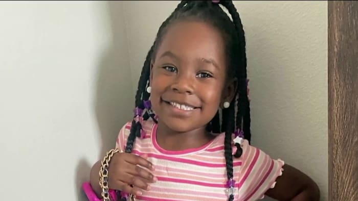 Featured image of post George Floyd’s 4-year-old niece shot after someone fired several shots into Houston apartment, family says