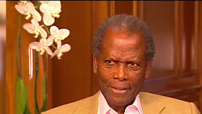 Oscar winner and groundbreaking star Sidney Poitier dies