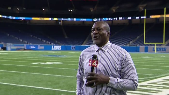 Former Detroit Lions offensive tackle Lomas Brown addresses the