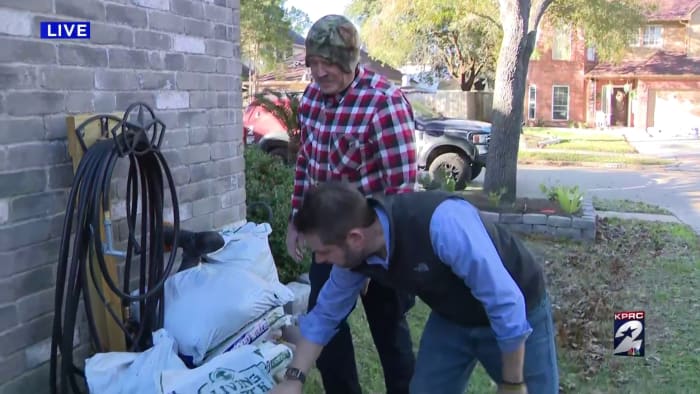 Last-minute cold weather hacks from winterization expert - Vimarsana News
