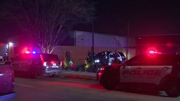 Police investigate suspected illegal marijuana growing operation near Bellaire