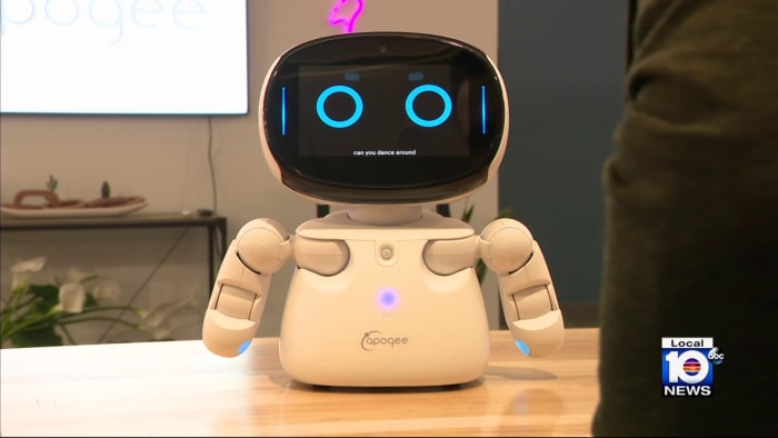 South Florida company develops robot expected to change the way neurodivergent people learn - Vimarsana News