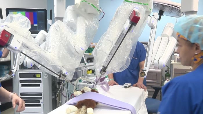 Surgeons use new robotic arm at CHRISTUS Children's Hospital - Vimarsana News