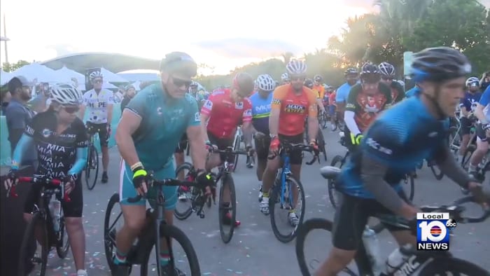 Thousands take part in 13th annual Dolphins Challenge Cancer fundraising event