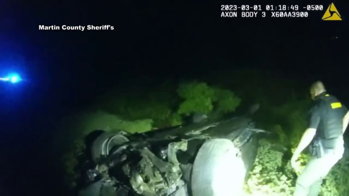 WATCH: Intense moments when deputies race to rescue driver trapped in Florida canal