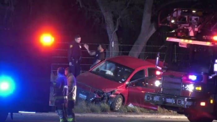 Driver Involved In Rollover Crash Suspected Of Driving While Intoxicated 