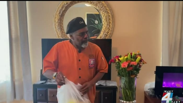 Renowned chef from Jacksonville who donated 500 turkeys passes away at 72