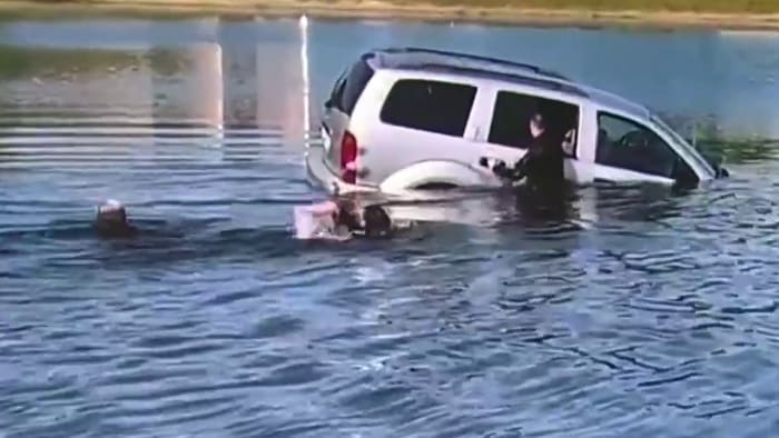 Longwood first responders describe saving man, 2 dogs from retention pond - Vimarsana News