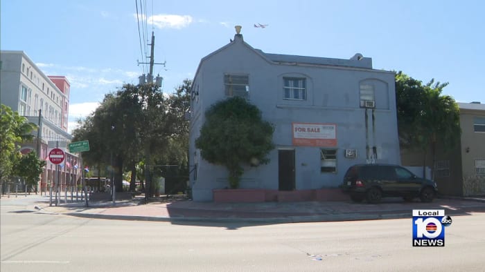 Little Havana apartment residents forced to move after property purchase by City of Miami