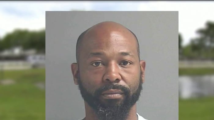 Art teacher on job for a week before arrest, firing, Port Orange police say Art teacher on job for a week before arrest, firing, Port Orange police say