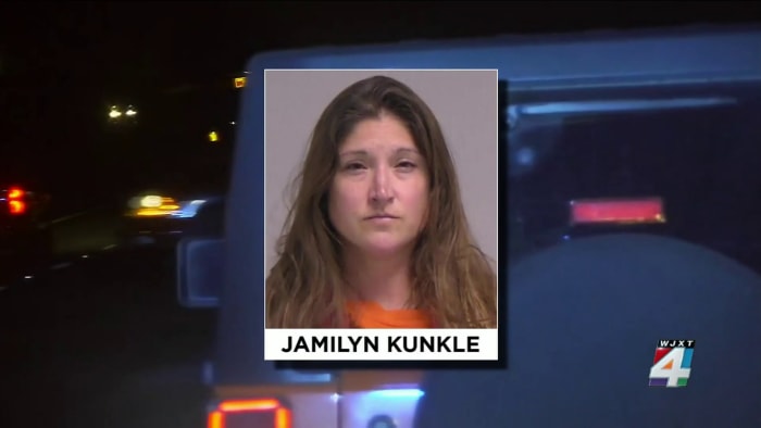 Dashcam footage shows mom swerving in-and-out lanes with toddler in car after 911 call prompts search - Vimarsana News