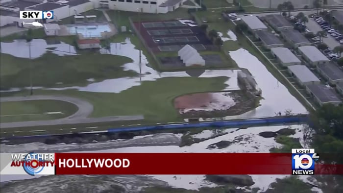 Las Escuelas Públicas del Condado de Broward cerraron el jueves debido a las fuertes lluvias e inundaciones