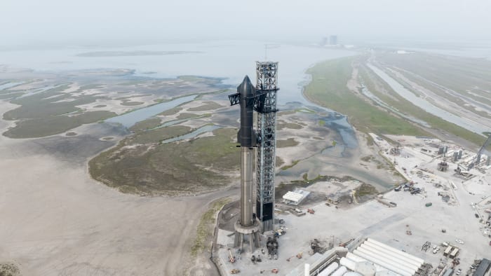 WATCH LIVE at 9:20 a.m.: SpaceX hopes to launch Starship moon rocket