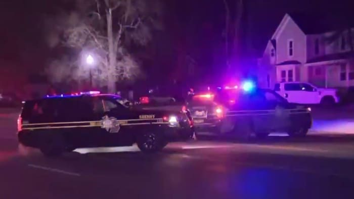 Elderly man hit by vehicle in Oakland County