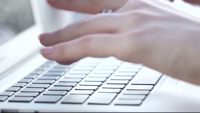 Here are 5 lies to never put on your resume - Vimarsana News