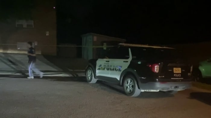 Police activity at apartment building in NW Roanoke - Vimarsana News