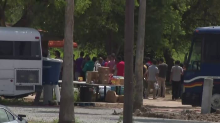 As Title 42 ends, cities along Texas border anticipate surge of migrants seeking political asylum